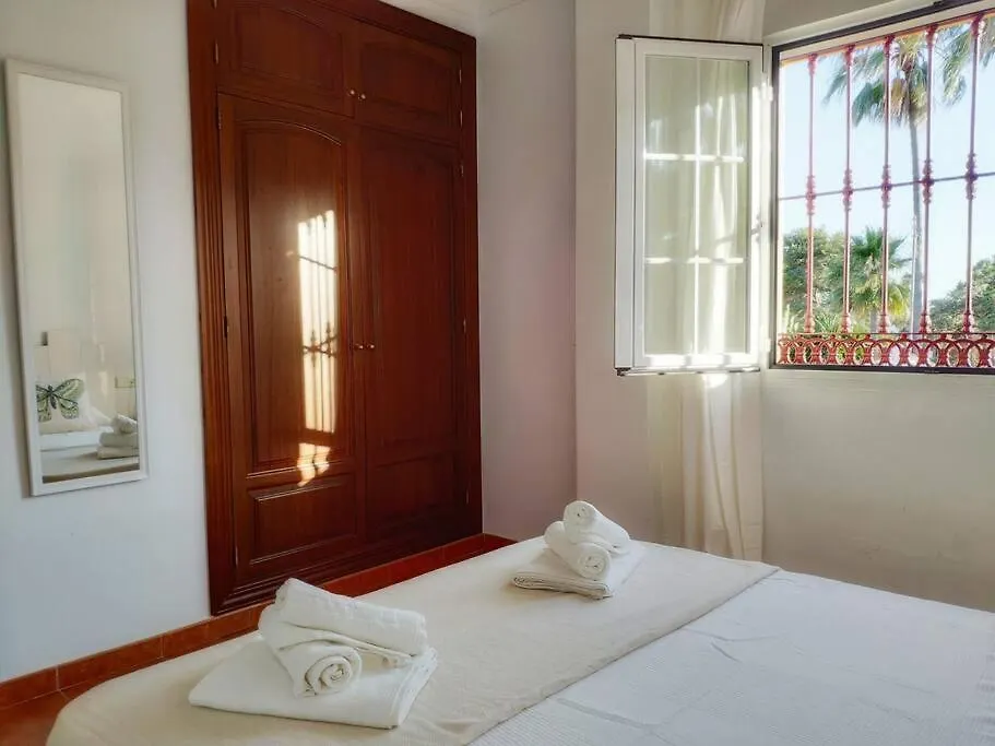 Villa Privada En La Playa 8 Personas Marbella
